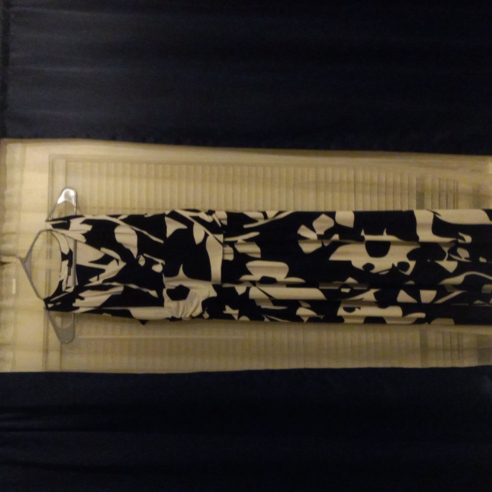 Woman's dress